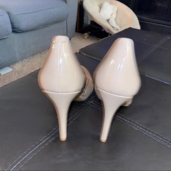 heels - Picture 13 of 13